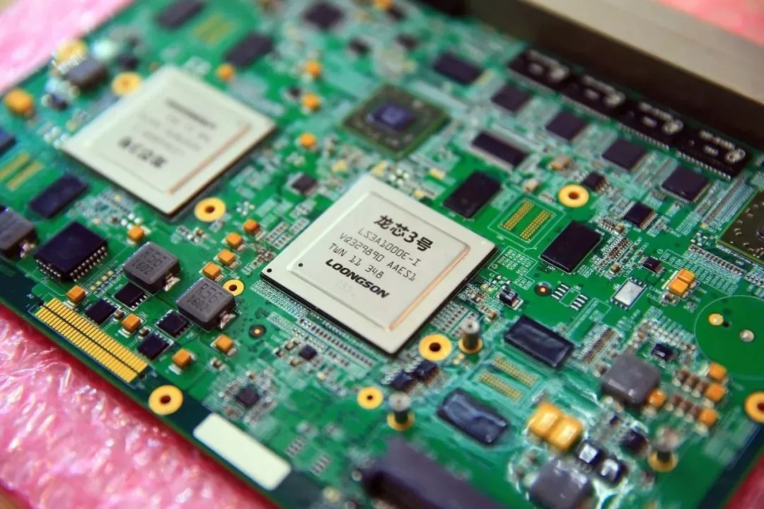 自主可控再攀高峰 我國互聯(lián)網(wǎng)底層軟硬件技術(shù)實(shí)現(xiàn)系統(tǒng)性突破